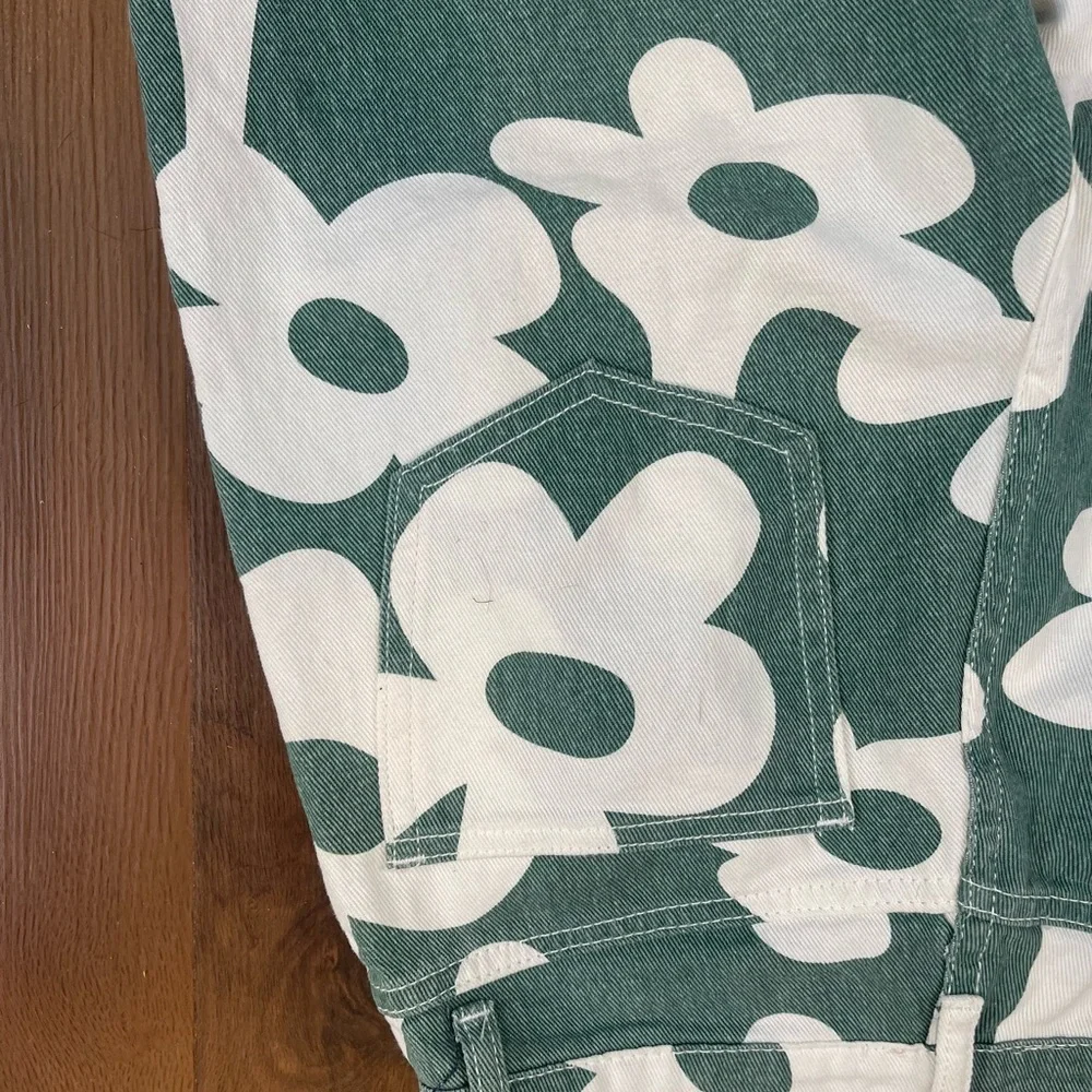 Bailey Rose Green White Flower Power Wide Leg High Waist Jeans Women's​​ size XS - Picture 7 of 7